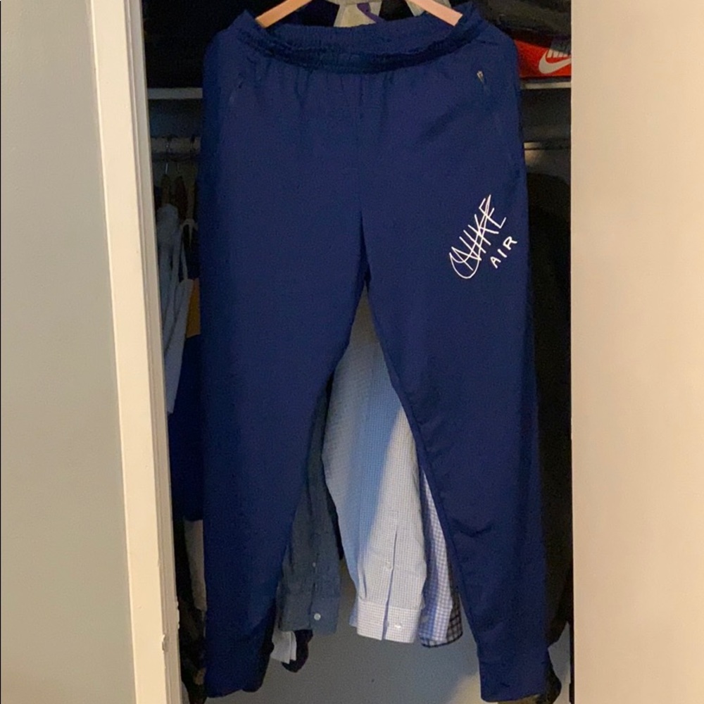 Nike joggers